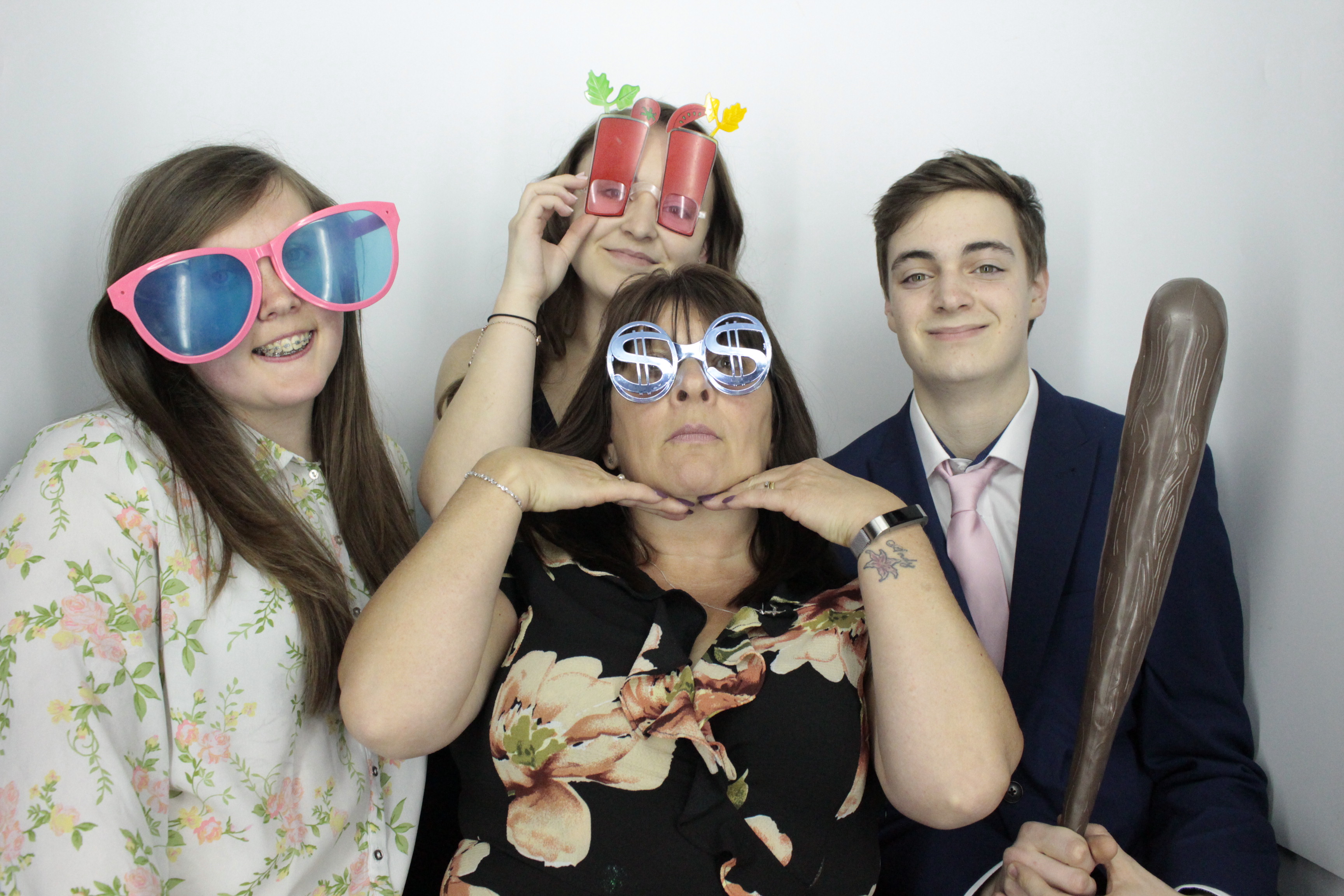Ian & Angie’s wedding  | View more photos from the event at gallery.myphotoboothexperience.co.uk/u/MyPhotoBoothExperienceLtd/Ian-Angie’s-wedding